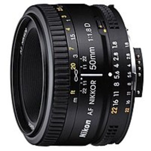 Nikon 2137 50 mm f/1.8D AF Nikkor Lens for Nikon Digital SLR Cameras