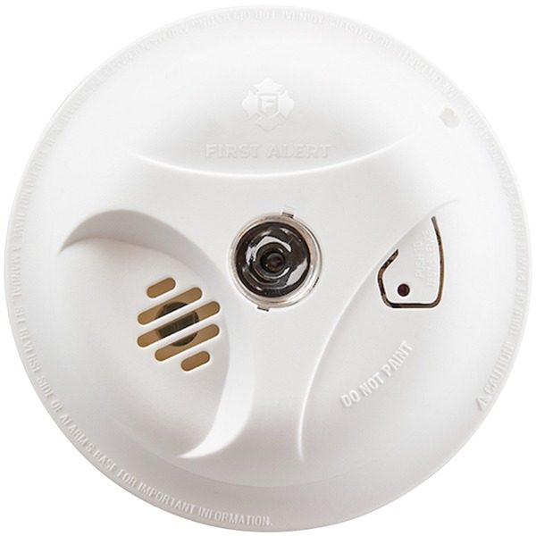 First Alert 1039800 Ionization Smoke Alarm with Escape Light