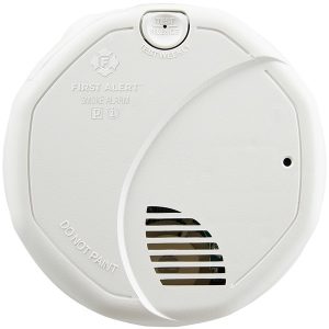 First Alert 1039842 Dual Sensor Alarm with 10-Year Battery